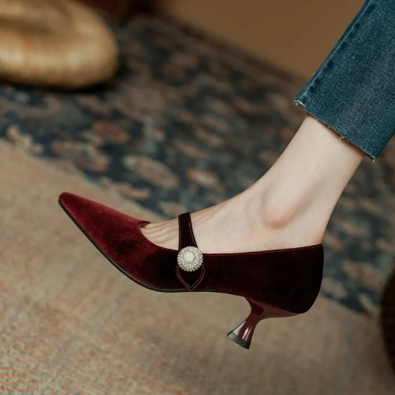 Heels - Wine Red Pointed Toe Mary Jane